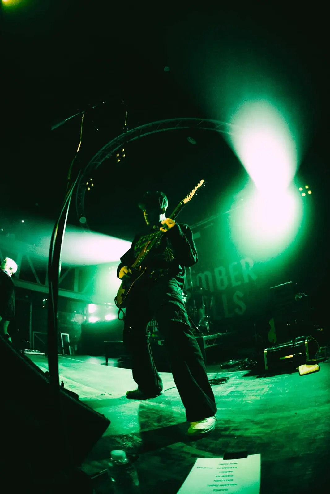 Aidan Mansell live under green lights
